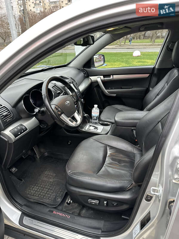 Позашляховик / Кросовер Kia Sorento 2012 в Одесі