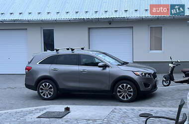 Внедорожник / Кроссовер Kia Sorento 2017 в Тернополе