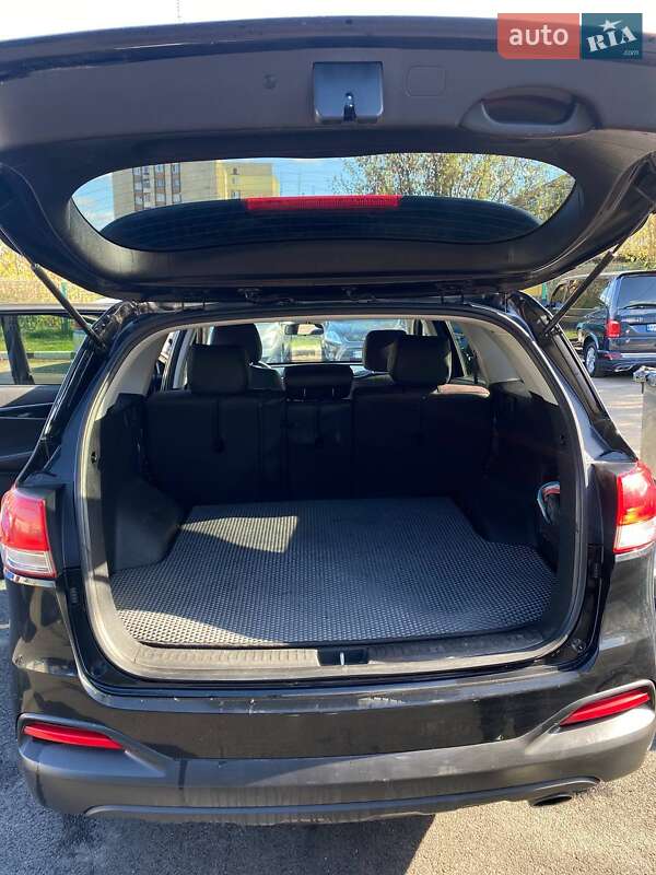 Внедорожник / Кроссовер Kia Sorento 2015 в Коростене