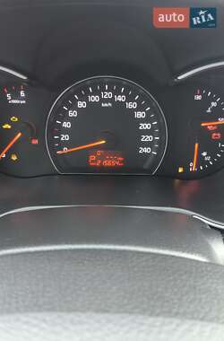 Позашляховик / Кросовер Kia Sorento 2014 в Вінниці
