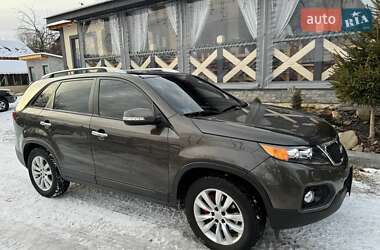 Позашляховик / Кросовер Kia Sorento 2011 в Івано-Франківську