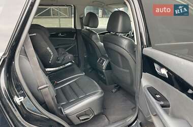 Позашляховик / Кросовер Kia Sorento 2017 в 