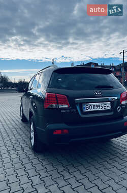 Внедорожник / Кроссовер Kia Sorento 2010 в Дрогобыче