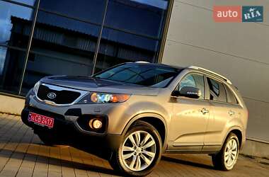 Позашляховик / Кросовер Kia Sorento 2012 в Івано-Франківську