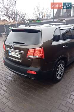 Позашляховик / Кросовер Kia Sorento 2011 в Кам'янському