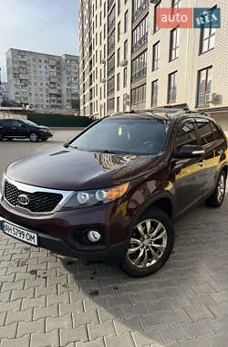 Внедорожник / Кроссовер Kia Sorento 2010 в Черноморске