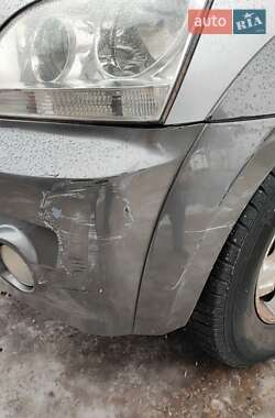 Внедорожник / Кроссовер Kia Sorento 2003 в 
