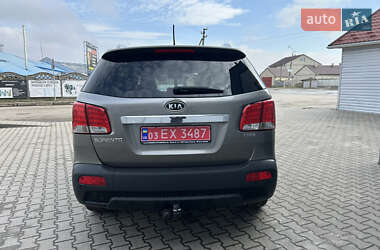 Внедорожник / Кроссовер Kia Sorento 2011 в Новоселице