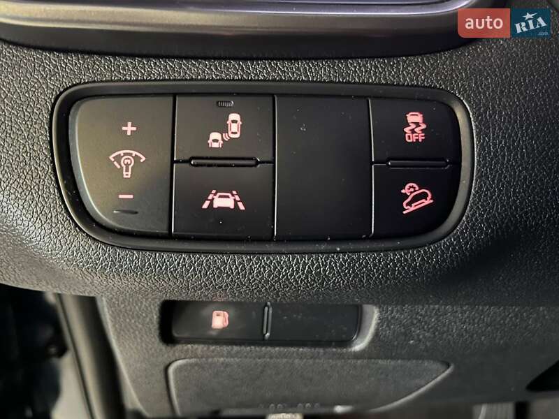 Внедорожник / Кроссовер Kia Sorento 2019 в Одессе
