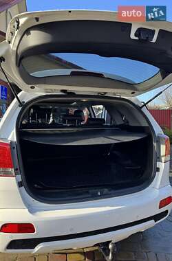 Внедорожник / Кроссовер Kia Sorento 2012 в 