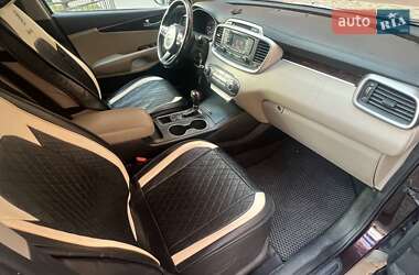 Внедорожник / Кроссовер Kia Sorento 2015 в 