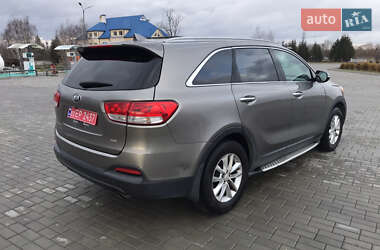 Внедорожник / Кроссовер Kia Sorento 2016 в Червонограде