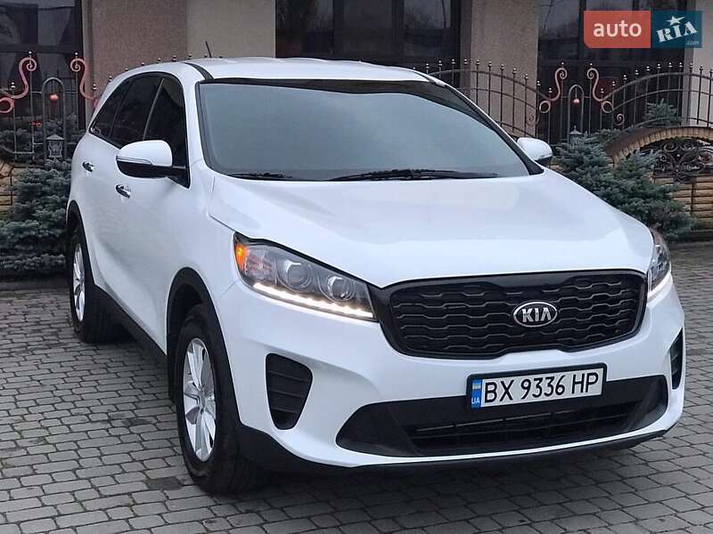 Внедорожник / Кроссовер Kia Sorento 2018 в 