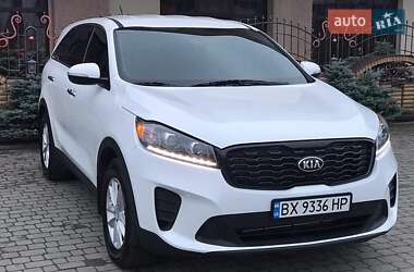 Внедорожник / Кроссовер Kia Sorento 2018 в 