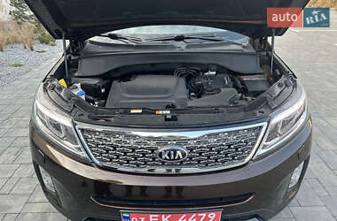 Позашляховик / Кросовер Kia Sorento 2014 в Луцьку