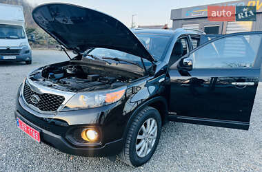 Внедорожник / Кроссовер Kia Sorento 2011 в Иршаве