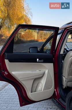 Внедорожник / Кроссовер Kia Sorento 2010 в 