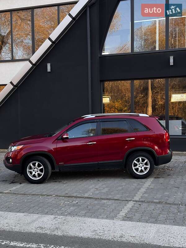 Внедорожник / Кроссовер Kia Sorento 2010 в Грушево