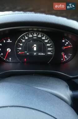 Внедорожник / Кроссовер Kia Sorento 2015 в 