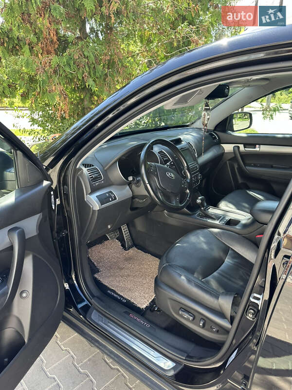 Внедорожник / Кроссовер Kia Sorento 2014 в Тернополе