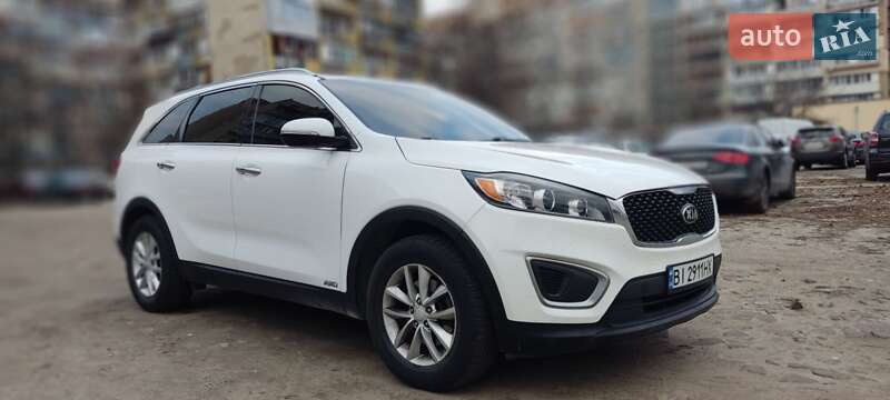 Внедорожник / Кроссовер Kia Sorento 2015 в Киеве