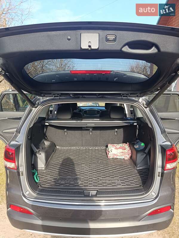 Позашляховик / Кросовер Kia Sorento 2016 в Володимирі