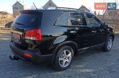Внедорожник / Кроссовер Kia Sorento 2010 в 