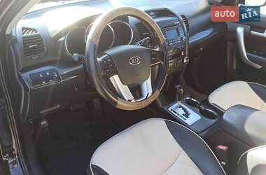 Внедорожник / Кроссовер Kia Sorento 2010 в 