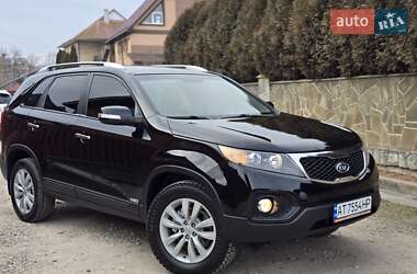 Внедорожник / Кроссовер Kia Sorento 2009 в Калуше