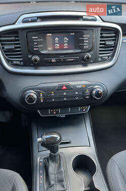 Внедорожник / Кроссовер Kia Sorento 2015 в Львове