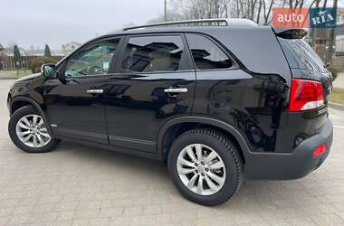 Внедорожник / Кроссовер Kia Sorento 2011 в Стрые