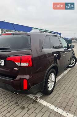 Внедорожник / Кроссовер Kia Sorento 2014 в 