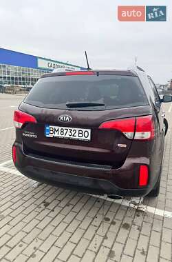 Внедорожник / Кроссовер Kia Sorento 2014 в 