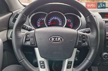 Позашляховик / Кросовер Kia Sorento 2011 в Вінниці