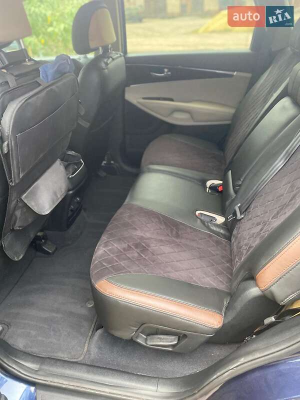 Позашляховик / Кросовер Kia Sorento 2016 в Тернополі