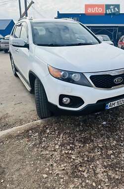 Внедорожник / Кроссовер Kia Sorento 2012 в 