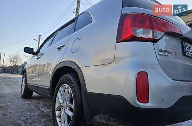 Внедорожник / Кроссовер Kia Sorento 2013 в Запорожье