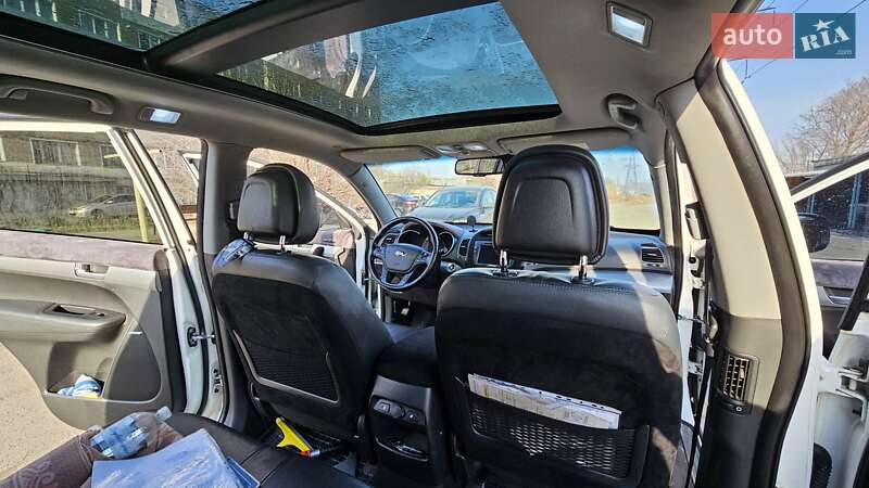 Внедорожник / Кроссовер Kia Sorento 2012 в Днепре