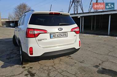Внедорожник / Кроссовер Kia Sorento 2012 в 