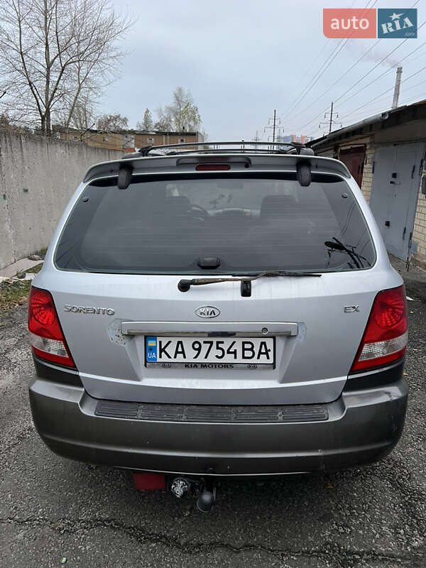 Позашляховик / Кросовер Kia Sorento 2004 в Києві