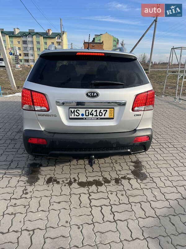 Позашляховик / Кросовер Kia Sorento 2010 в Радехові