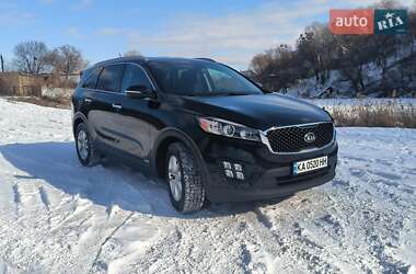 Позашляховик / Кросовер Kia Sorento 2016 в Києві