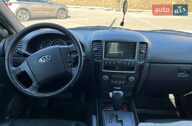 Позашляховик / Кросовер Kia Sorento 2009 в 