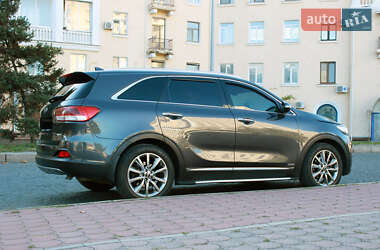 Внедорожник / Кроссовер Kia Sorento 2017 в Черноморске
