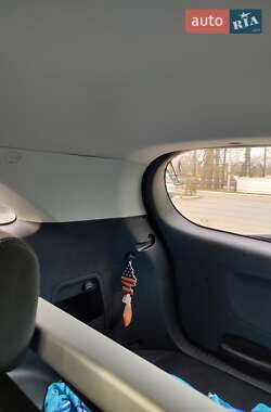 Позашляховик / Кросовер Kia Sorento 2016 в Ємільчиному