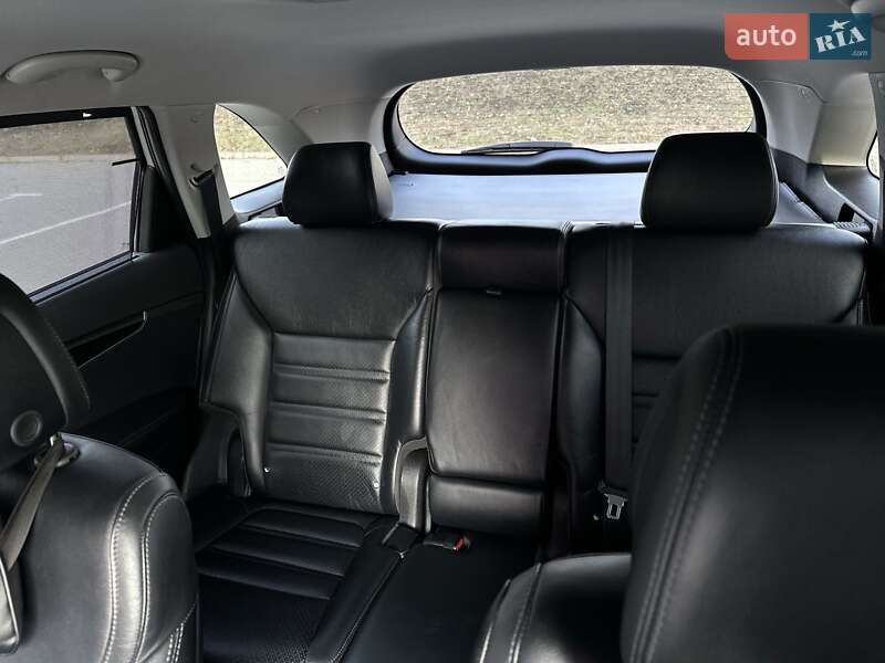 Позашляховик / Кросовер Kia Sorento 2015 в Києві
