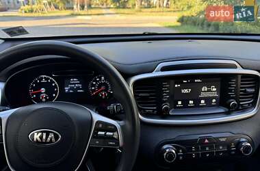 Позашляховик / Кросовер Kia Sorento 2020 в 