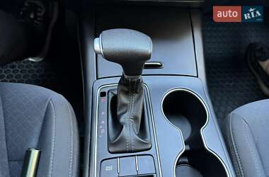 Позашляховик / Кросовер Kia Sorento 2020 в 