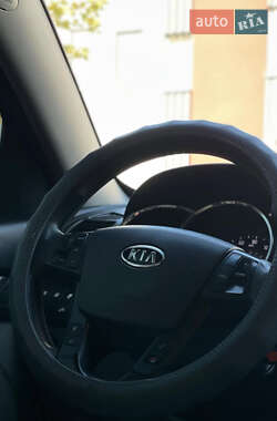 Внедорожник / Кроссовер Kia Sorento 2012 в Днепре