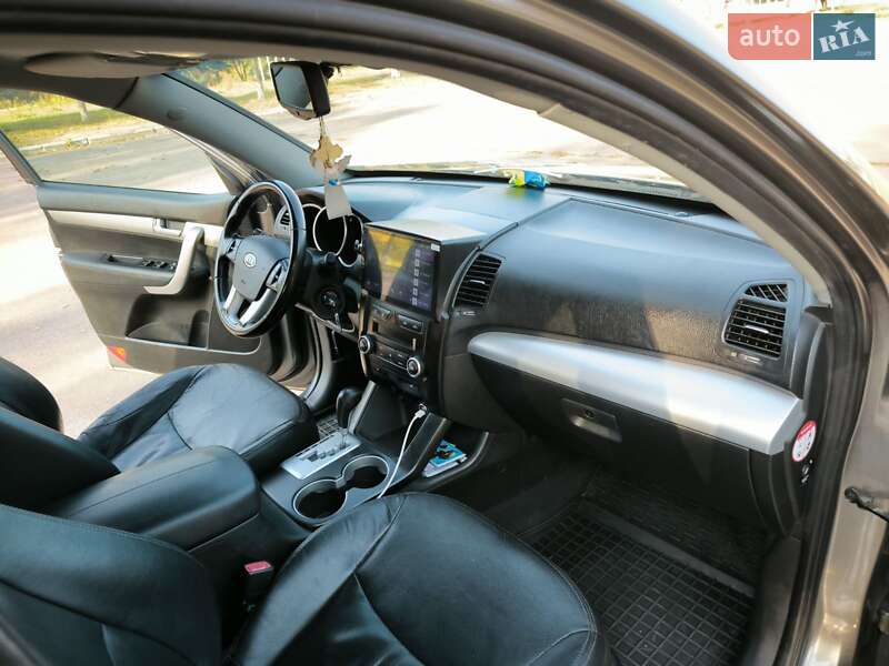 Внедорожник / Кроссовер Kia Sorento 2010 в Житомире